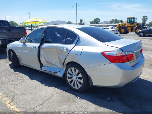 Honda k24w1 2015 1HGCR2F70FA089382 Image 3