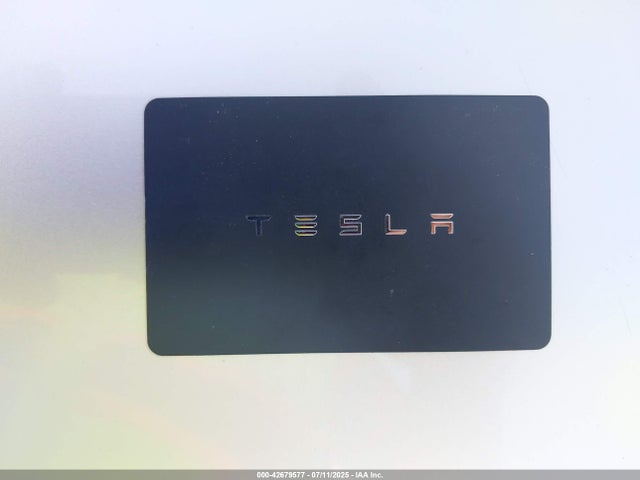 5YJ3E1EA9LF799269 Tesla 2020