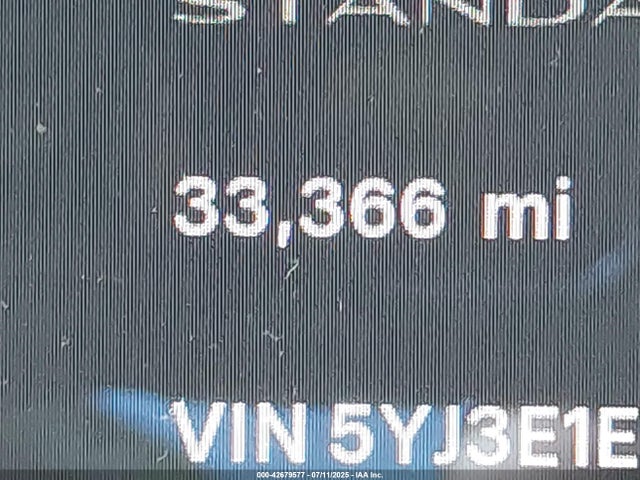 5YJ3E1EA9LF799269 Tesla 2020