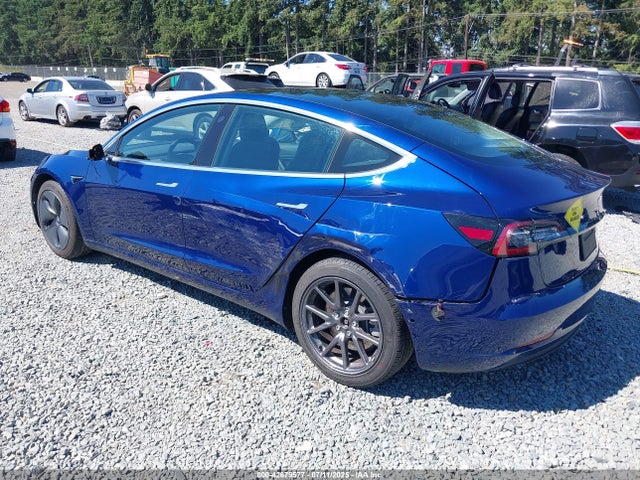 5YJ3E1EA9LF799269 Tesla 2020