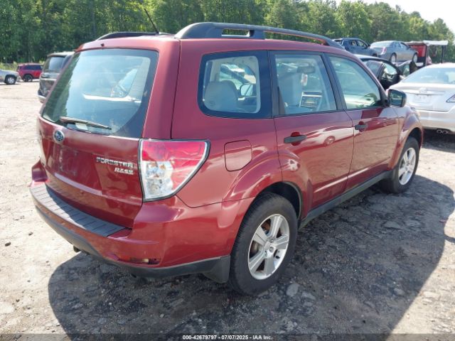 2013 SUBARU FORESTER JF2SHABC6DH429053 Photo 3