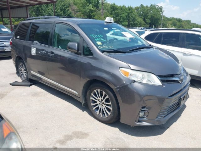 2019 TOYOTA SIENNA 5TDYZ3DC8KS984173