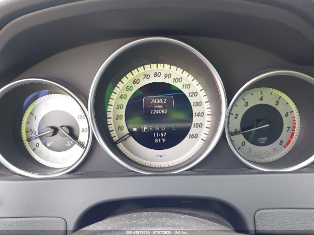 2013 MERCEDES-BENZ C 250 WDDGF4HB8DA803879 Photo 6