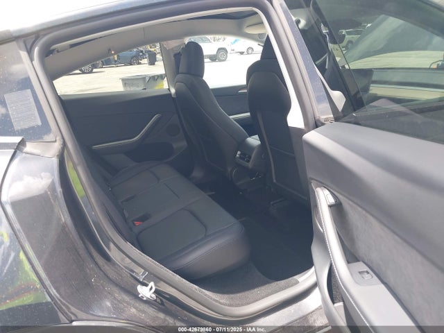2024 TESLA MODEL Y 7SAYGDED8RF038224 Photo 7