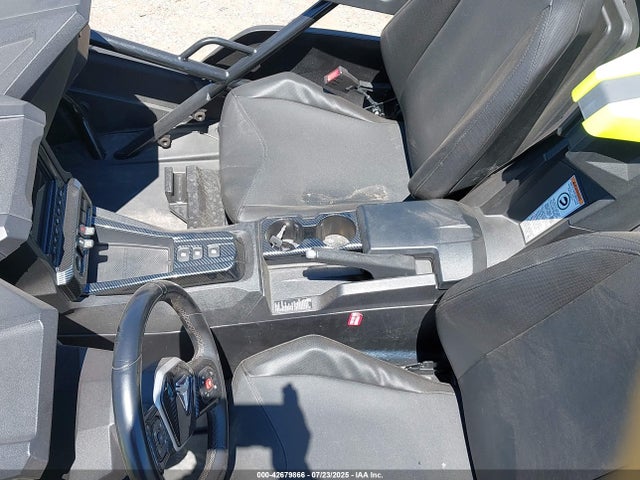 Polaris Slingshot 2023 57XAAPHD2P8155959 Image 20