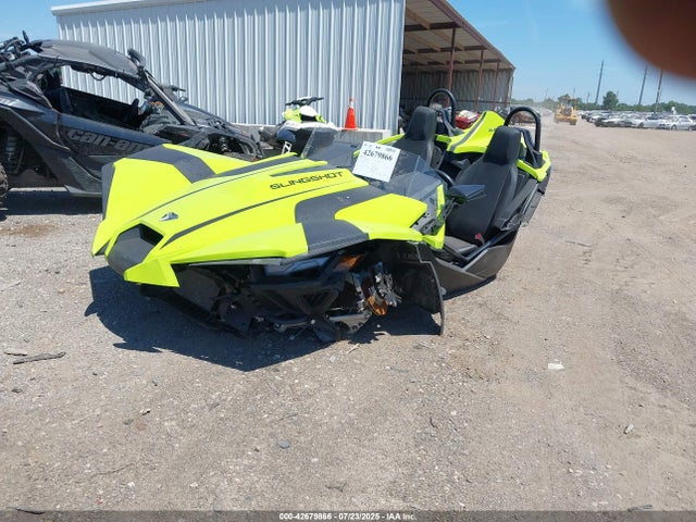 Polaris Slingshot 2023 57XAAPHD2P8155959 Image 2