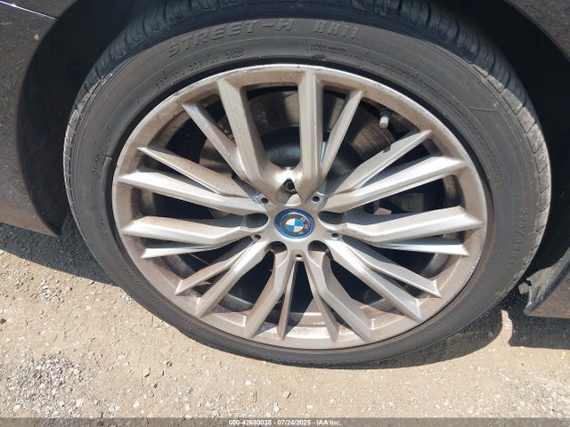 BMW 2023 2023 3MW39FF00P8D08621 Image 12