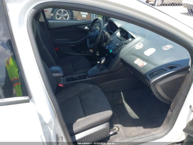 2017 FORD FOCUS 1FADP3F20HL255061 Photo 4