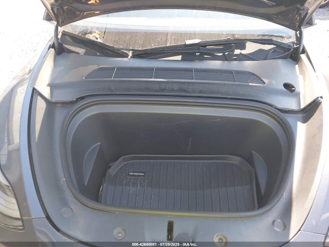 2023 TESLA MODEL Y 7SAYGDEEXPF927368 Photo 9
