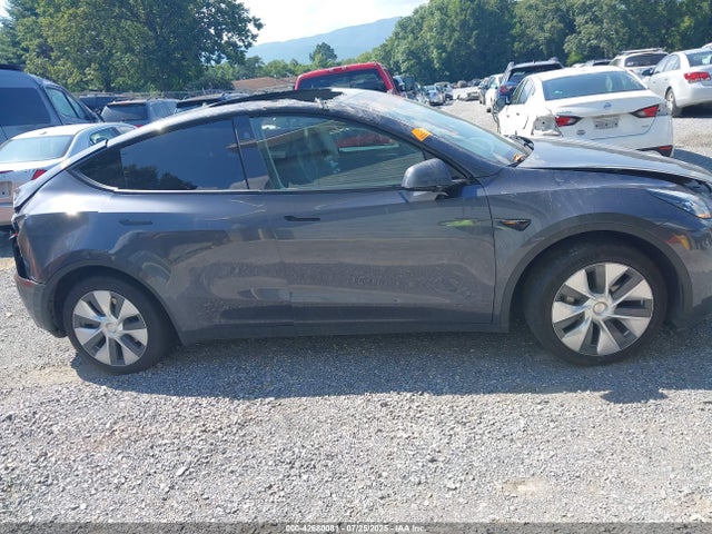 7SAYGDEEXPF927368 Tesla Model Y