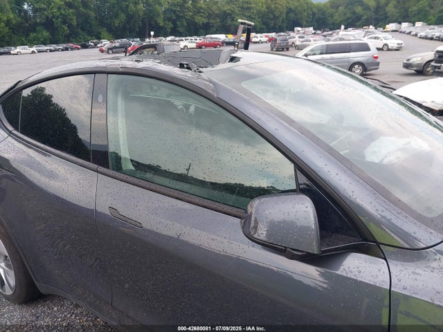 7SAYGDEEXPF927368 Tesla Model Y