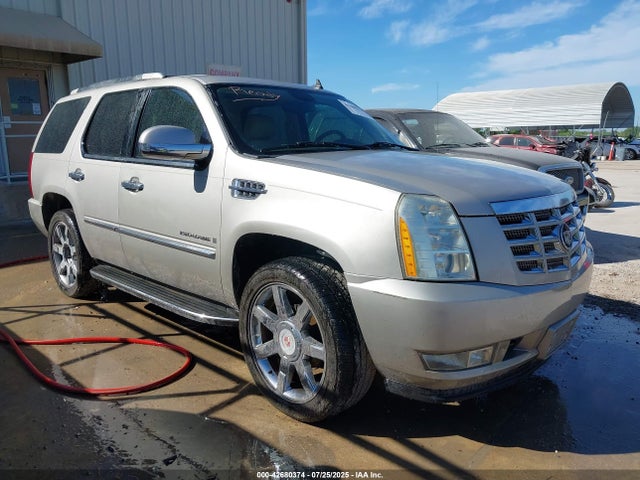 2007 CADILLAC ESCALADE 1GYFK63867R136769 Photo 0