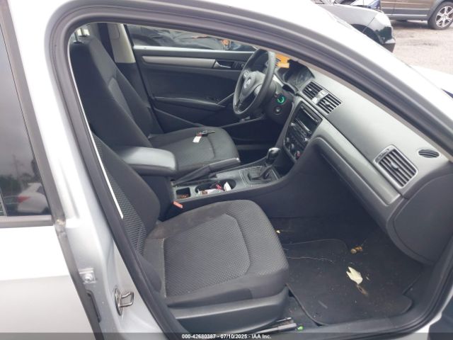 2013 VOLKSWAGEN PASSAT 1VWAP7A38DC080506 Photo 4