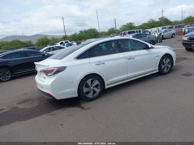 KMHE34L10GA030401 Hyundai Sonata Hybrid Limited