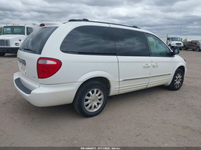 2002 CHRYSLER TOWN & COUNTRY 2C8GP54L22R578149 Photo 3