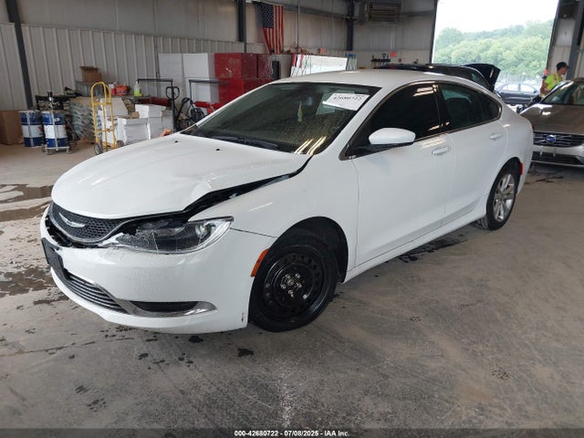 Chrysler 2015 2015 1C3CCCAB5FN596003 Image 2
