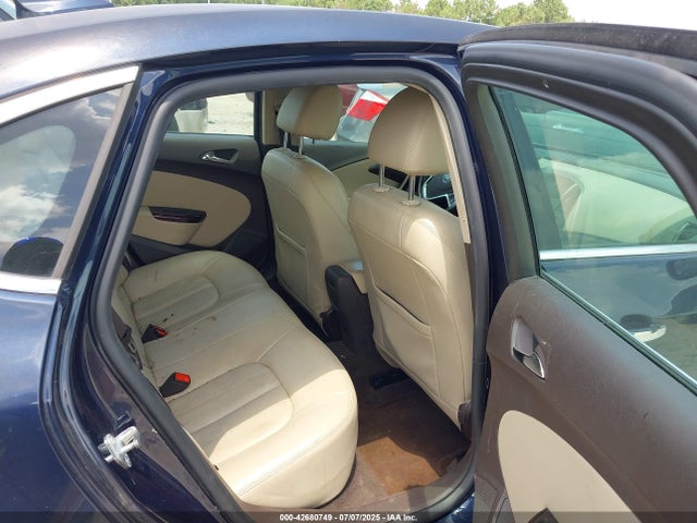1G4PS5SK2F4156266 Buick lea