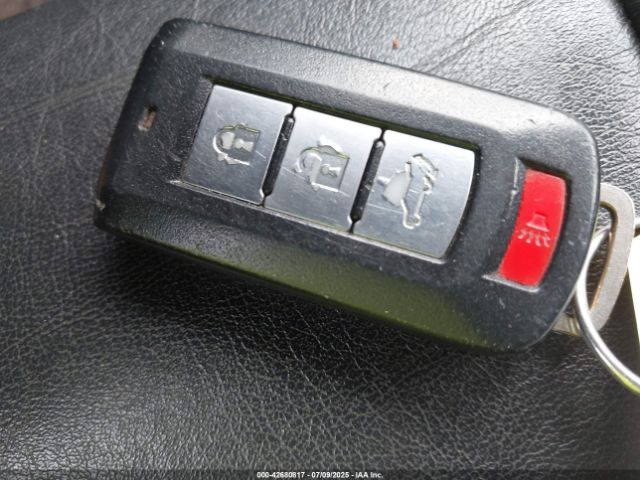 2019 MITSUBISHI OUTLANDER JA4AZ3A39KZ020082 Photo 10