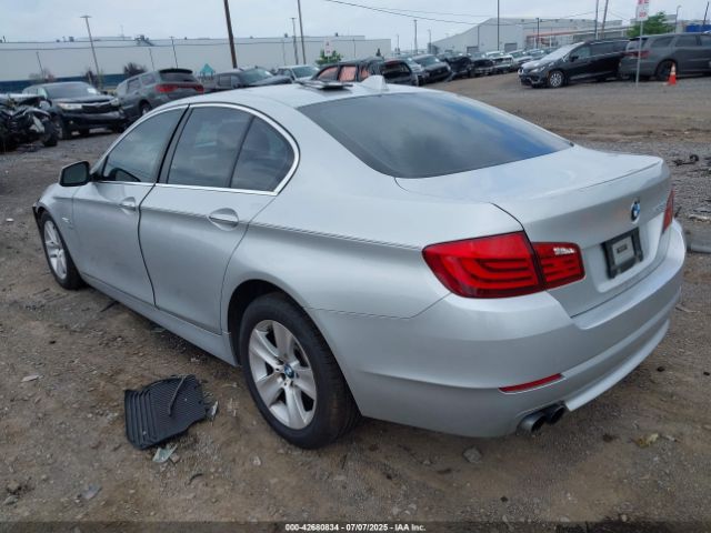 2012 BMW 528I WBAXH5C5XCDW05701 Photo 2