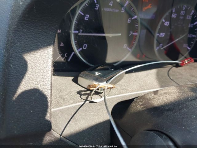 2017 ACURA RDX 5J8TB4H32HL005922 Photo 10