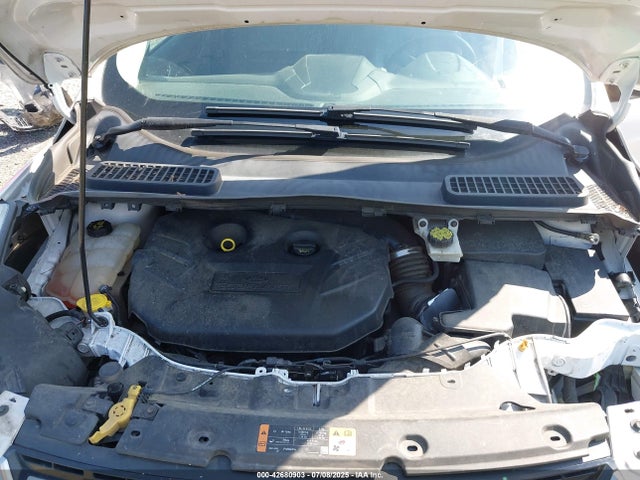 1FMCU9J98FUC32815 Ford 2015