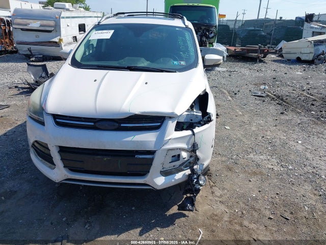 1FMCU9J98FUC32815 Ford 2015