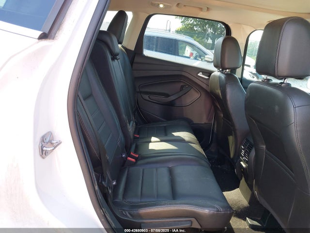 1FMCU9J98FUC32815 Ford 2015