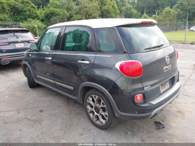 2014 FIAT 500L ZFBCFADH5EZ018176 Photo 2