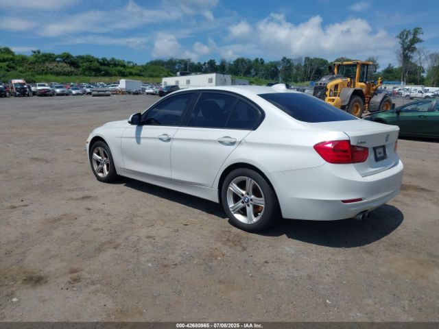 2013 BMW 328I WBA3B3C56DF532787 Photo 2