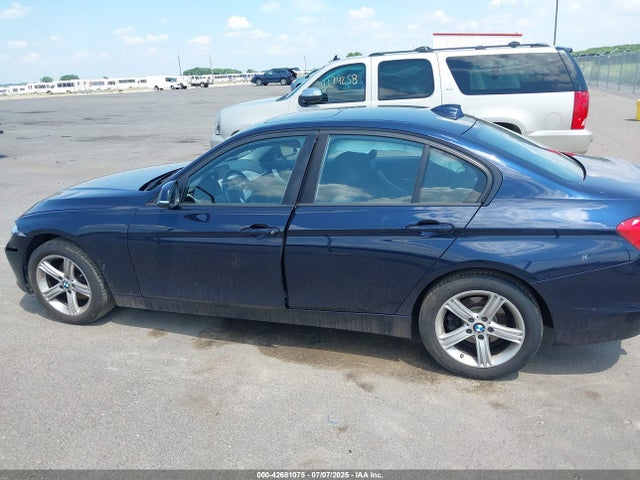 WBA3C3G50FNS73634 BMW 320i