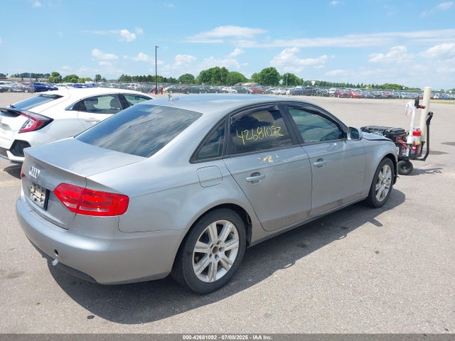 2011 AUDI A4 WAUDFAFL4BN001808 Photo 3