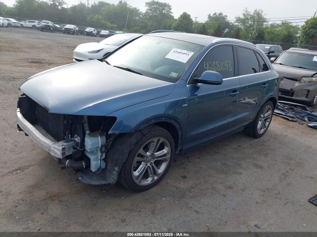 2016 AUDI Q3 WA1GFCFS6GR000611 Photo 1