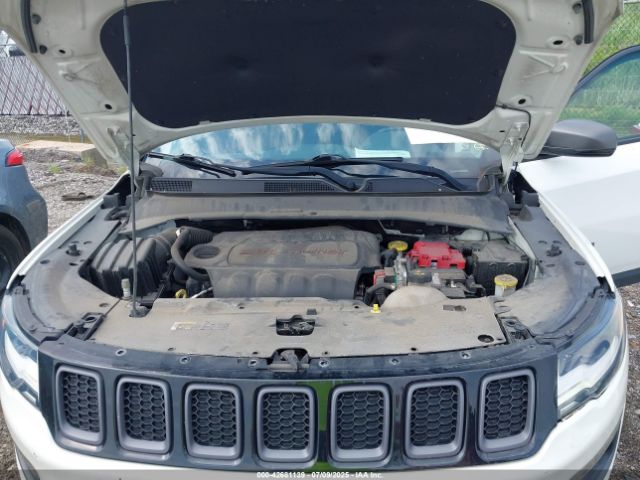2019 JEEP COMPASS 3C4NJDDB3KT760631 Photo 9