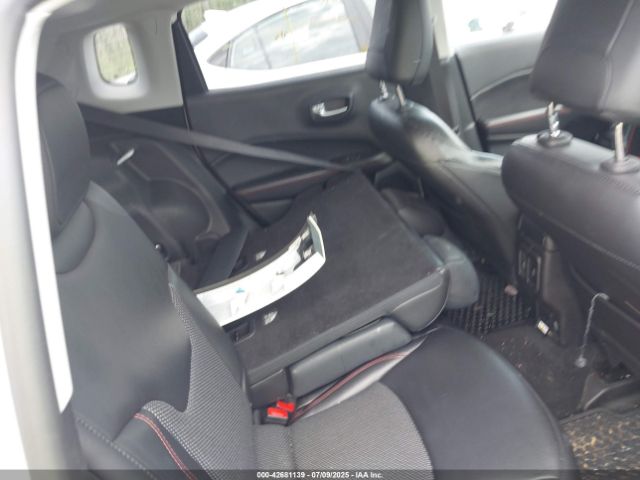 2019 JEEP COMPASS 3C4NJDDB3KT760631 Photo 7