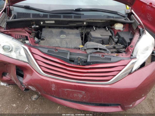 2015 TOYOTA SIENNA 5TDKK3DC2FS571486 Photo 9