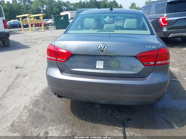 Volkswagen 2014 2014 1VWBS7A38EC114237 Image 16