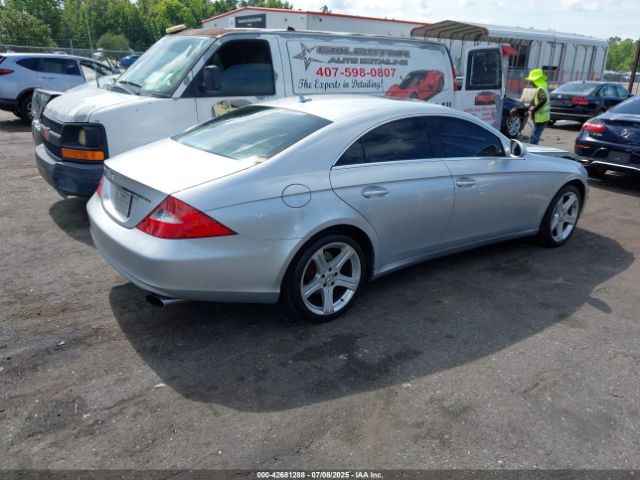 2007 MERCEDES-BENZ CLS 550 WDDDJ72X87A084645 Photo 3