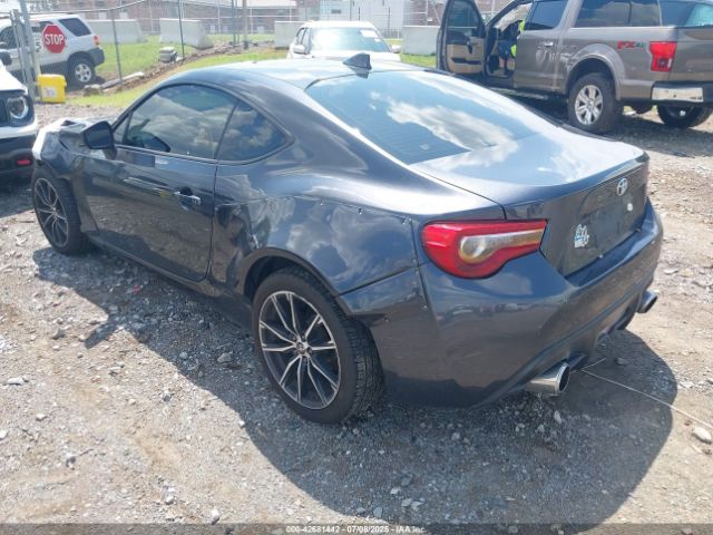 2017 TOYOTA 86 JF1ZNAA12H8711238 Photo 2