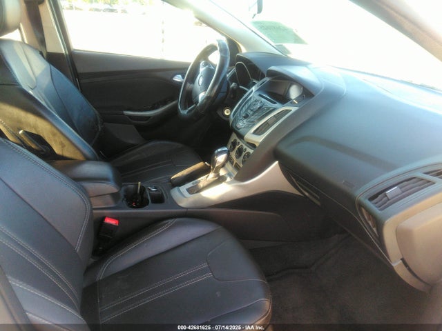 1FADP3K26EL203564 Ford FOCUS SE