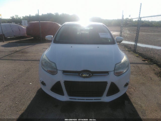 1FADP3K26EL203564 Ford FOCUS SE