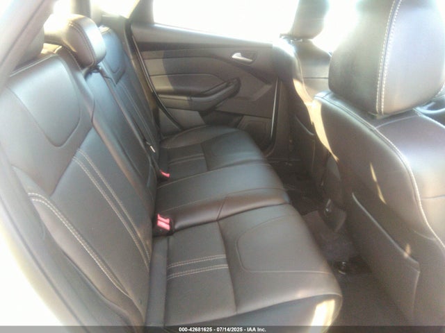 1FADP3K26EL203564 Ford FOCUS SE