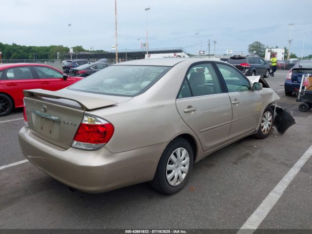 2005 TOYOTA CAMRY 4T1BE32KX5U980388 Photo 3