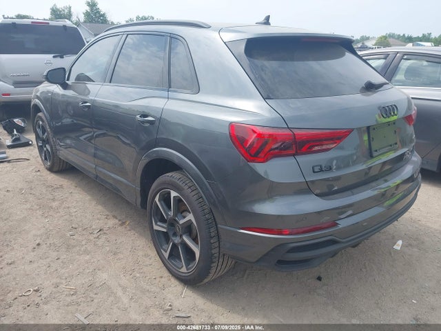 2025 AUDI Q3 WA1EECF31S1002342 Photo 2