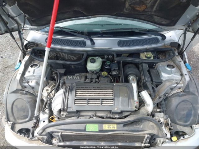 2005 MINI COOPER S WMWRE33555TL14912 Photo 9