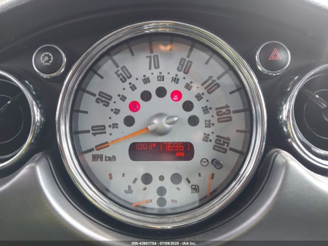 2005 MINI COOPER S WMWRE33555TL14912 Photo 6