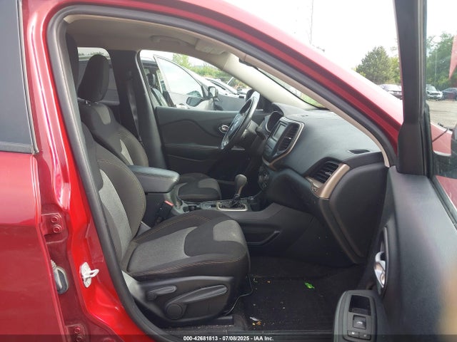 1C4PJMAB6GW210810 Jeep Cherokee