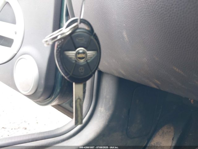 2005 MINI COOPER WMWRC33515TJ72970 Photo 10