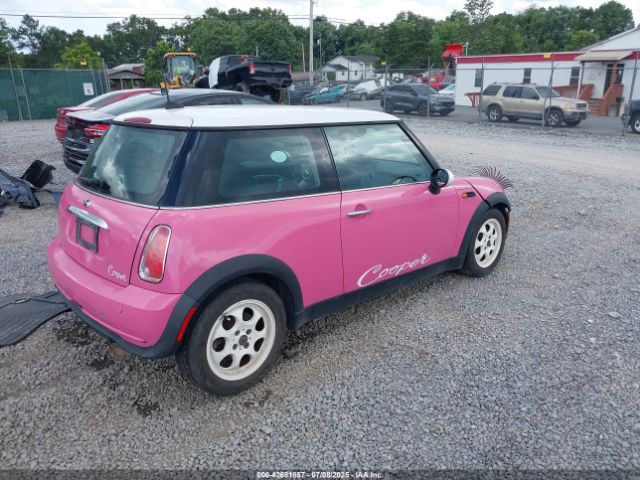 2005 MINI COOPER WMWRC33515TJ72970 Photo 3