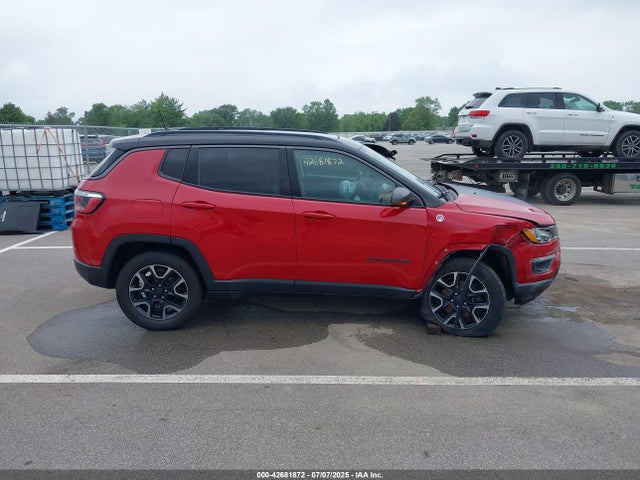 3C4NJDDB3KT629201 Jeep 2019