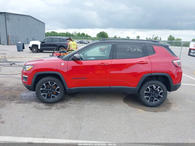 3C4NJDDB3KT629201 Jeep 2019